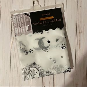 NWT Envogue Halloween Shower Curtain